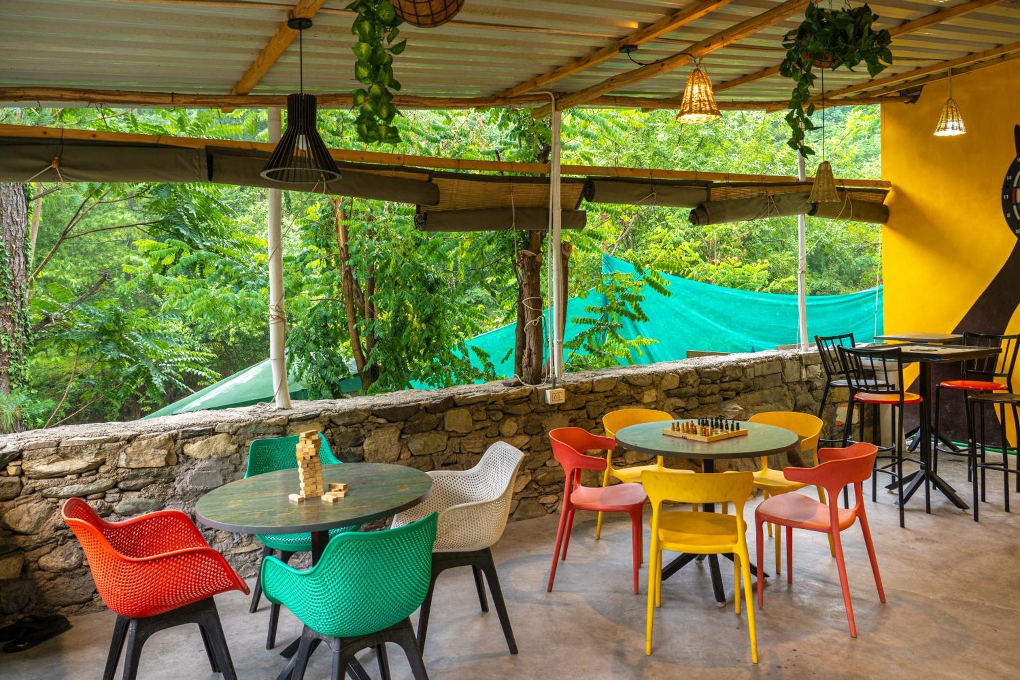 Whoopers Boutique Resort Jibhi Buitenkant foto