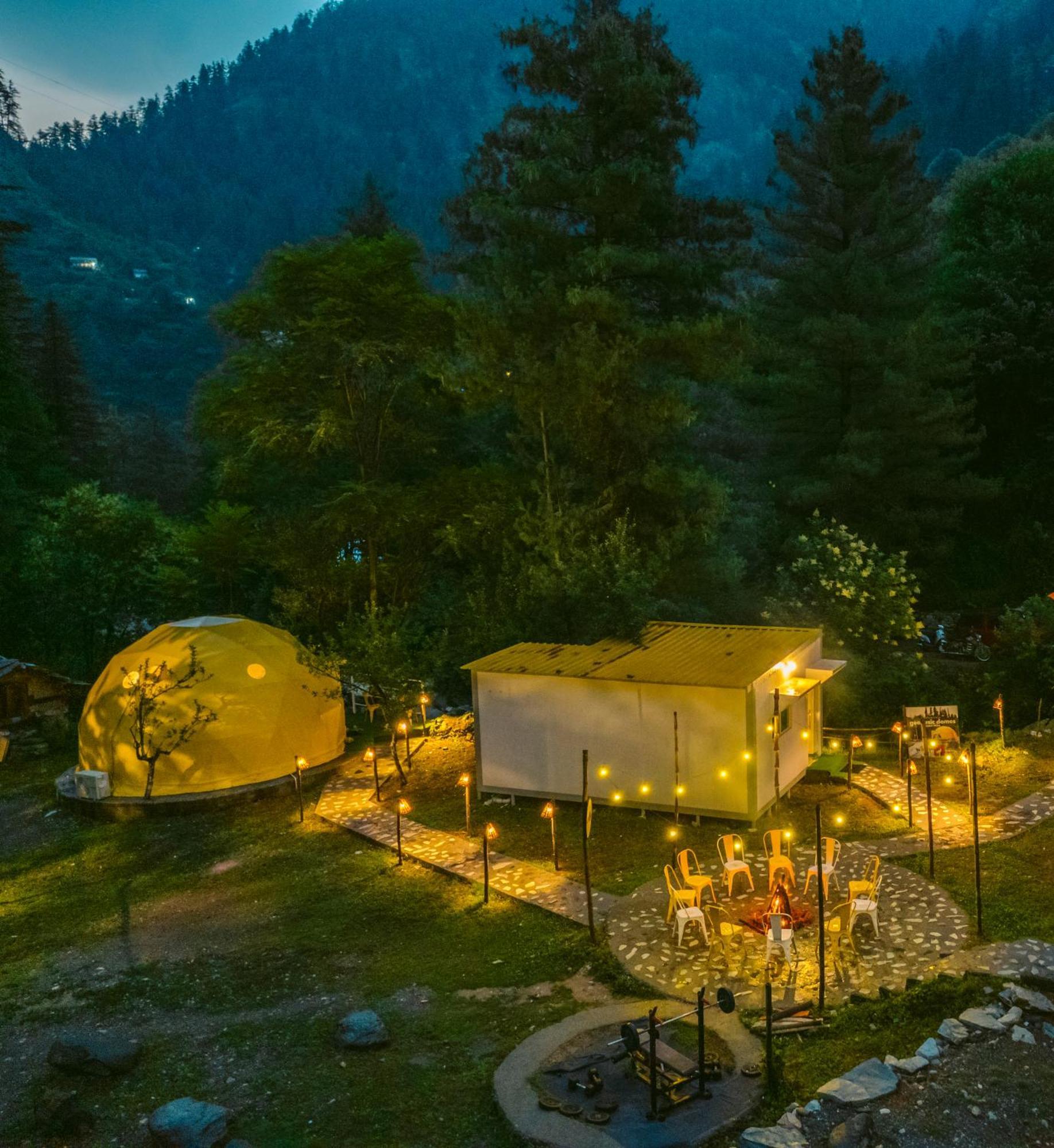 Whoopers Boutique Resort Jibhi Buitenkant foto