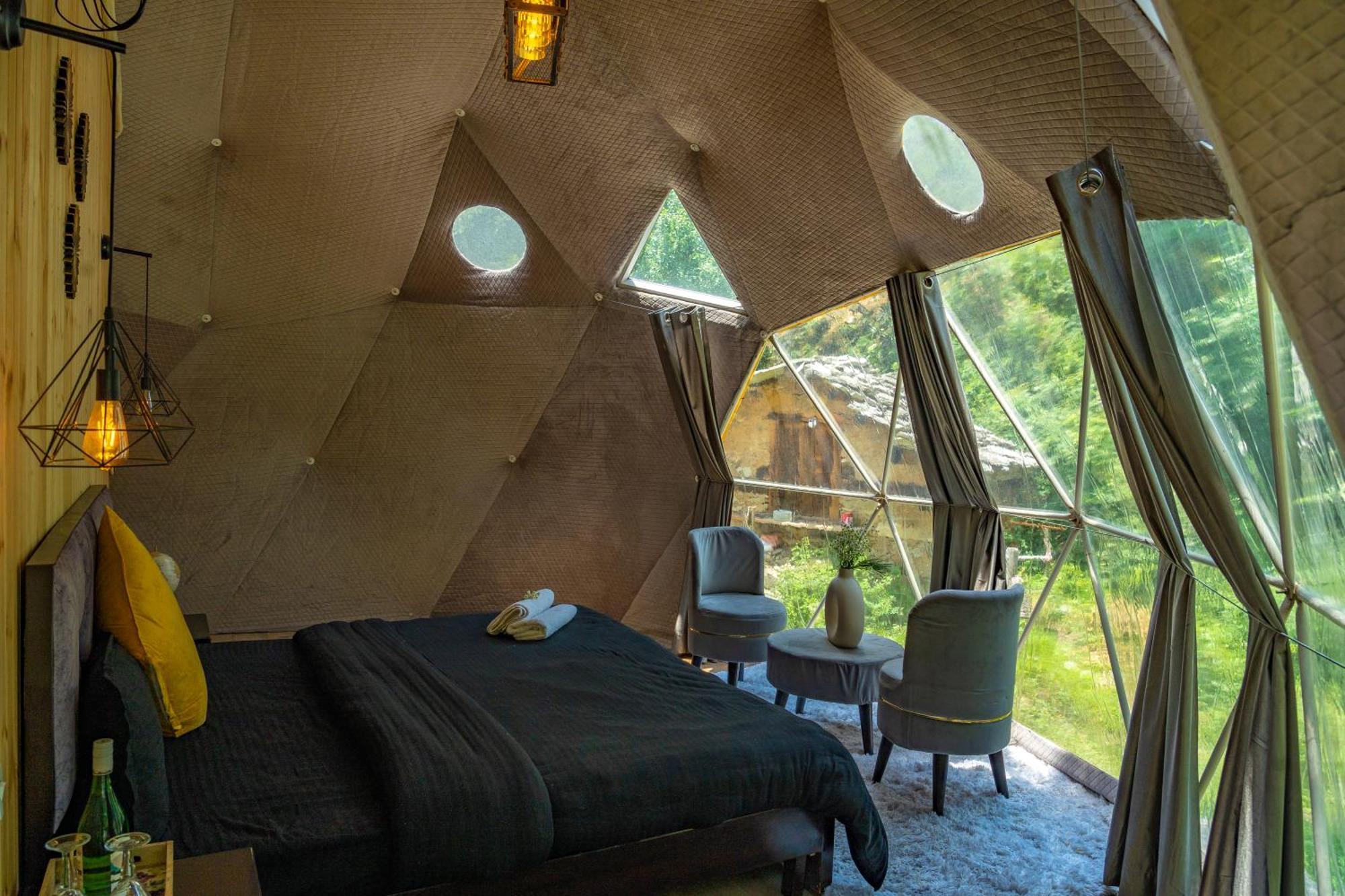 Whoopers Boutique Resort Jibhi Buitenkant foto