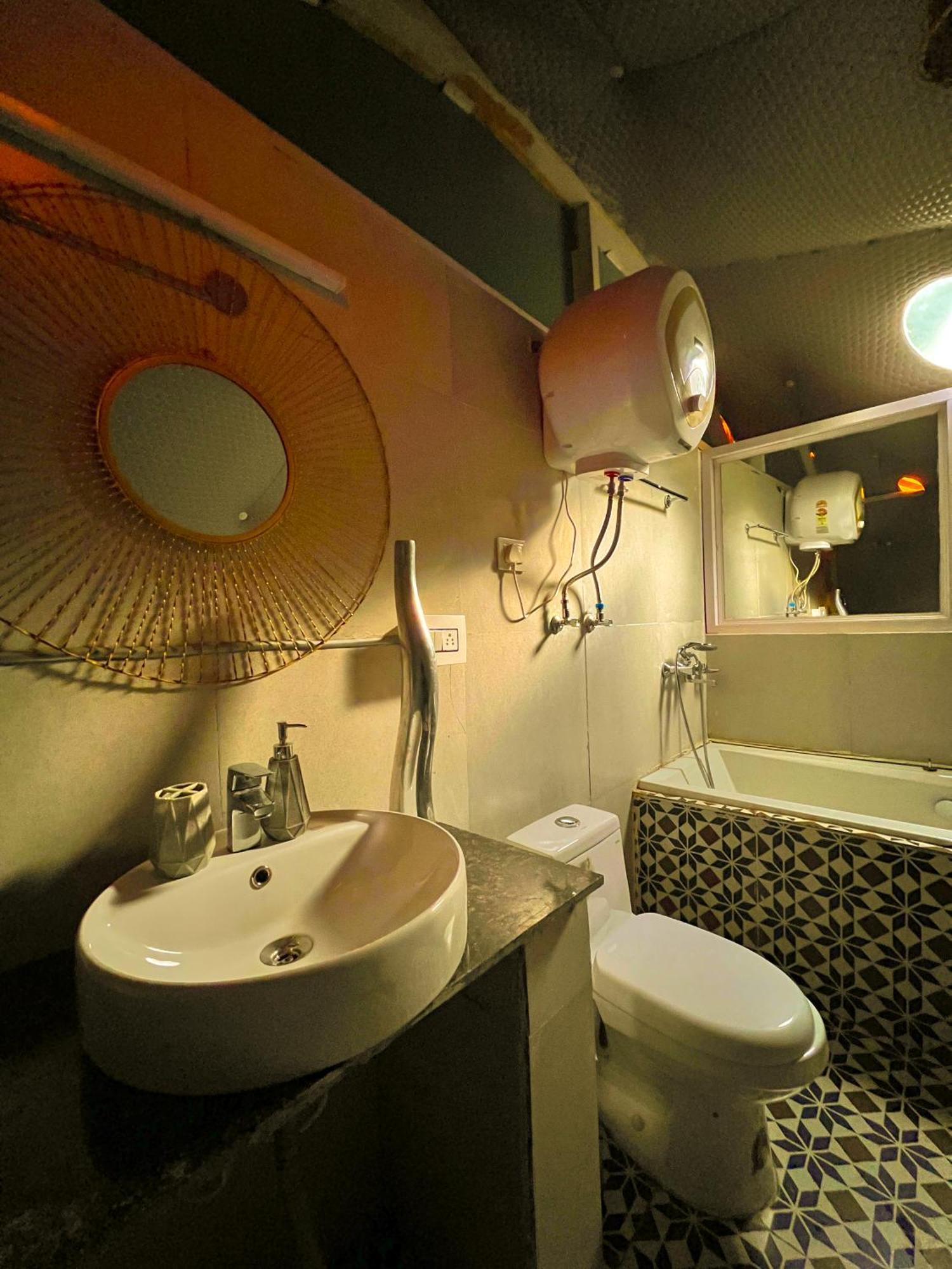 Whoopers Boutique Resort Jibhi Buitenkant foto