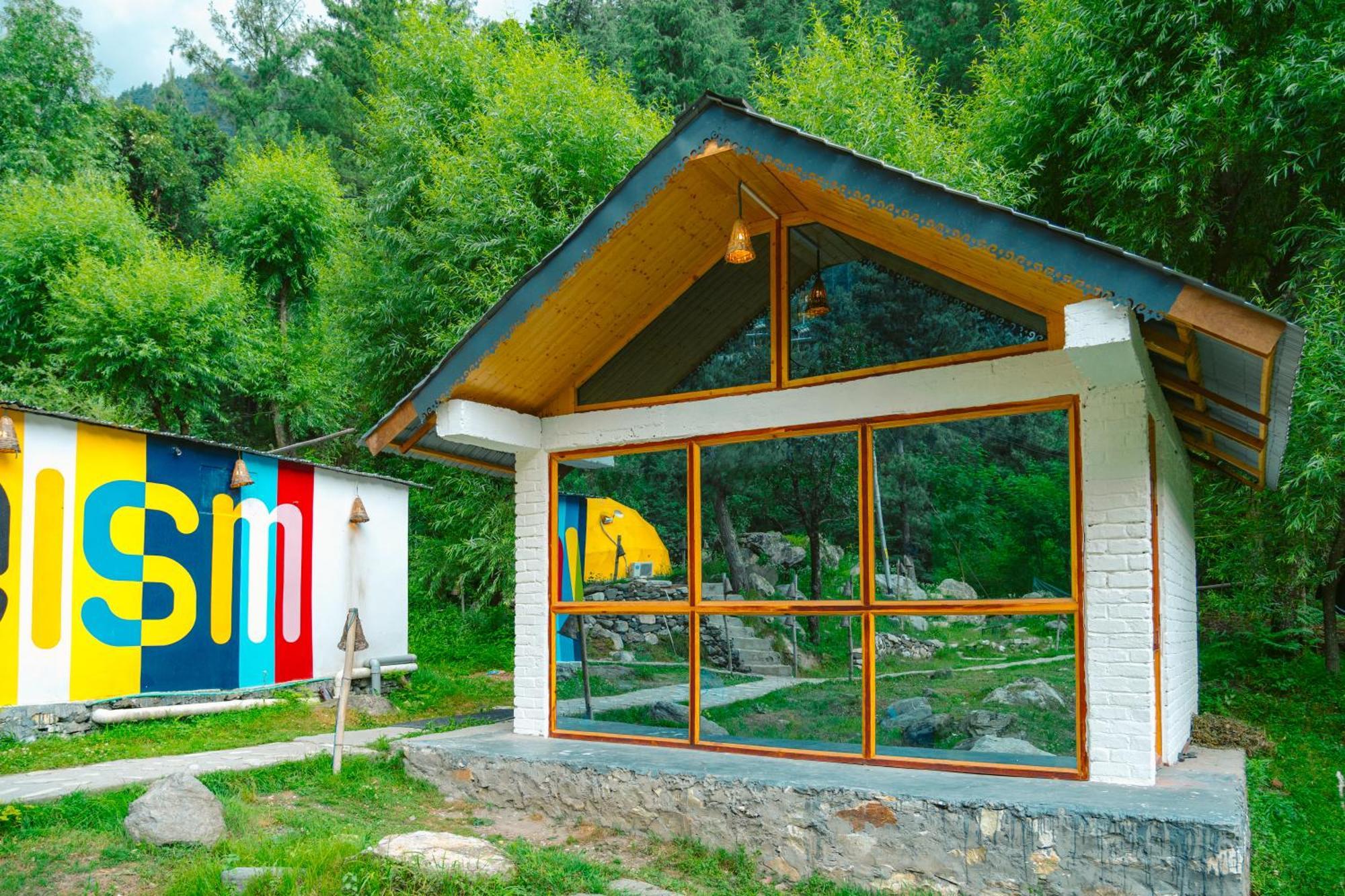 Whoopers Boutique Resort Jibhi Buitenkant foto