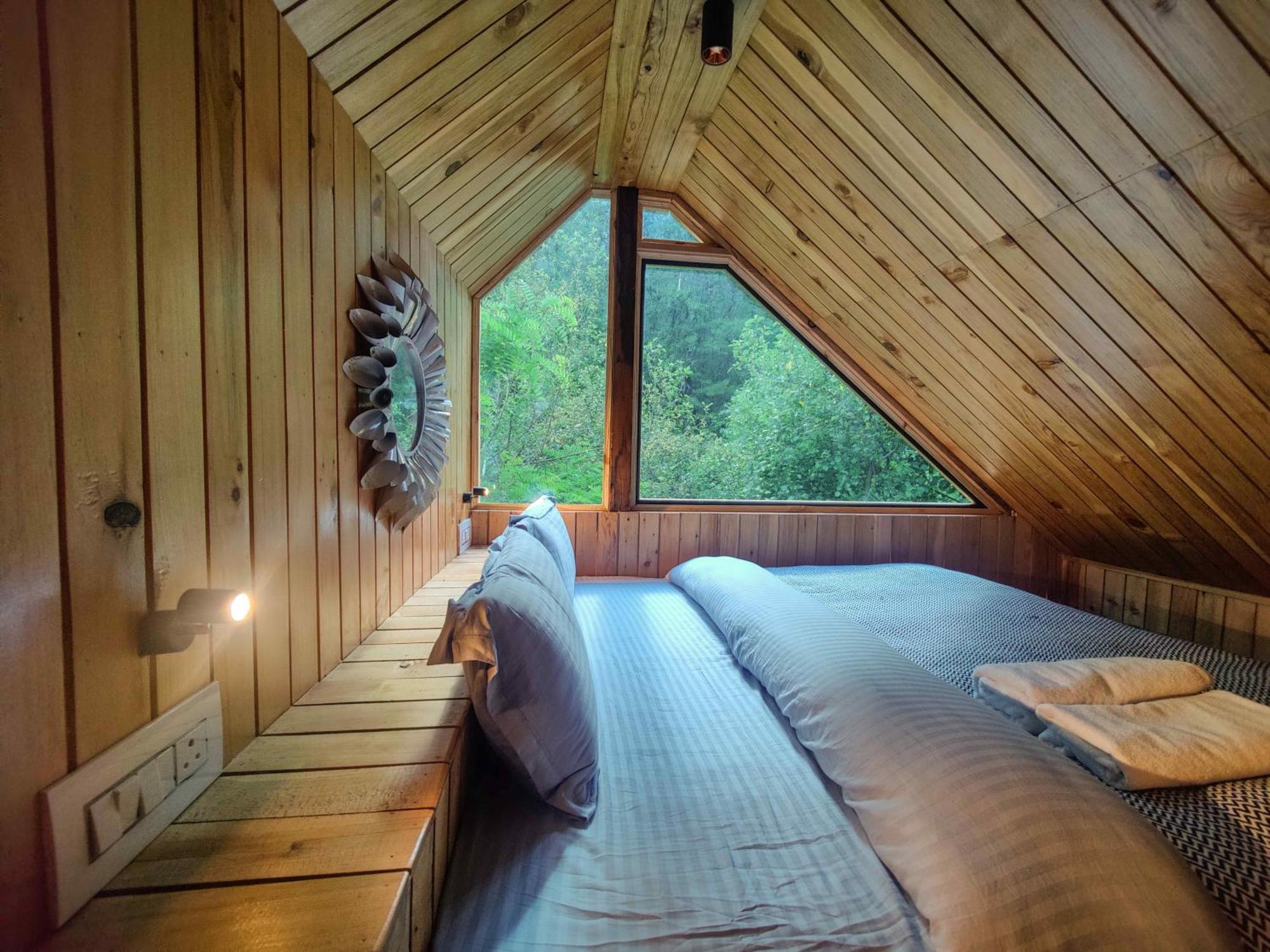 Whoopers Boutique Resort Jibhi Buitenkant foto